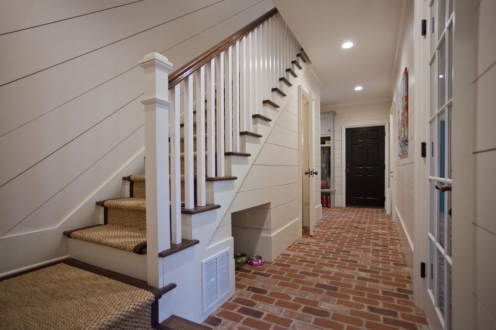 Craftsman Cottage — Photo 3 of 14