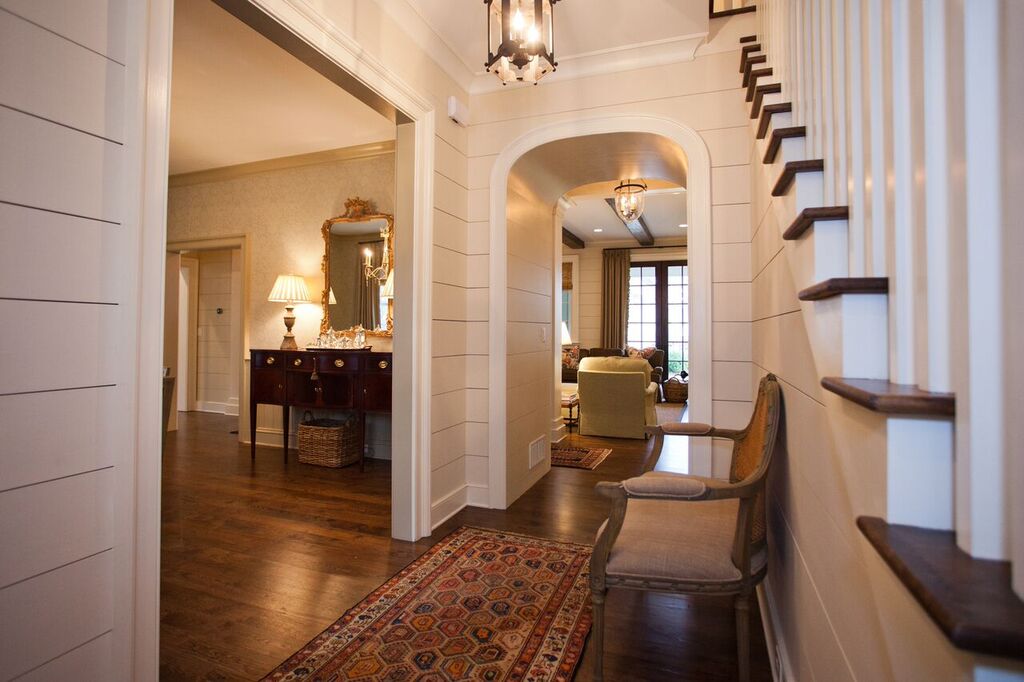 Craftsman Cottage — Photo 4 of 14