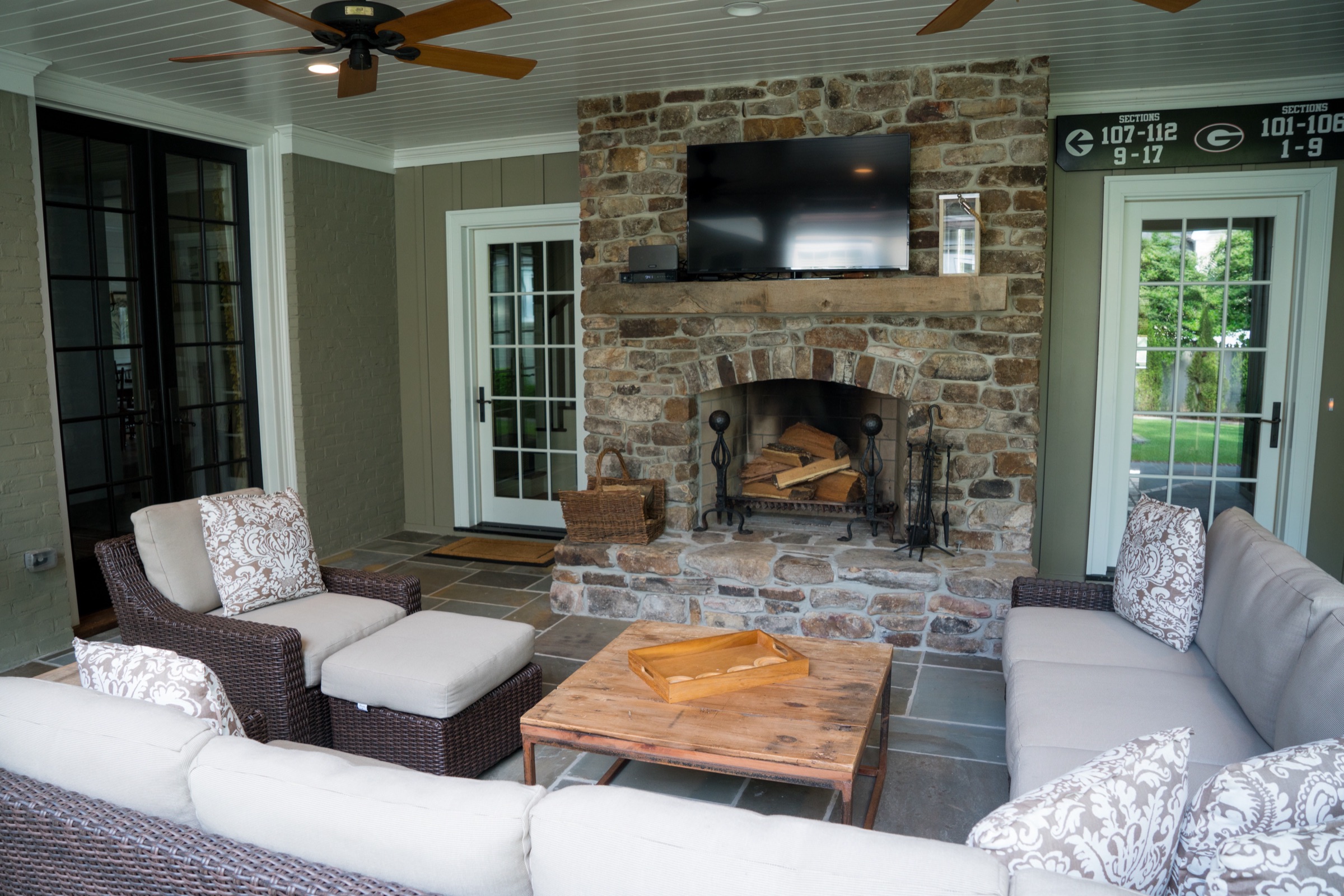 Craftsman Cottage — Photo 7 of 14