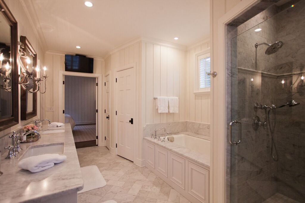 Craftsman Cottage — Photo 13 of 14