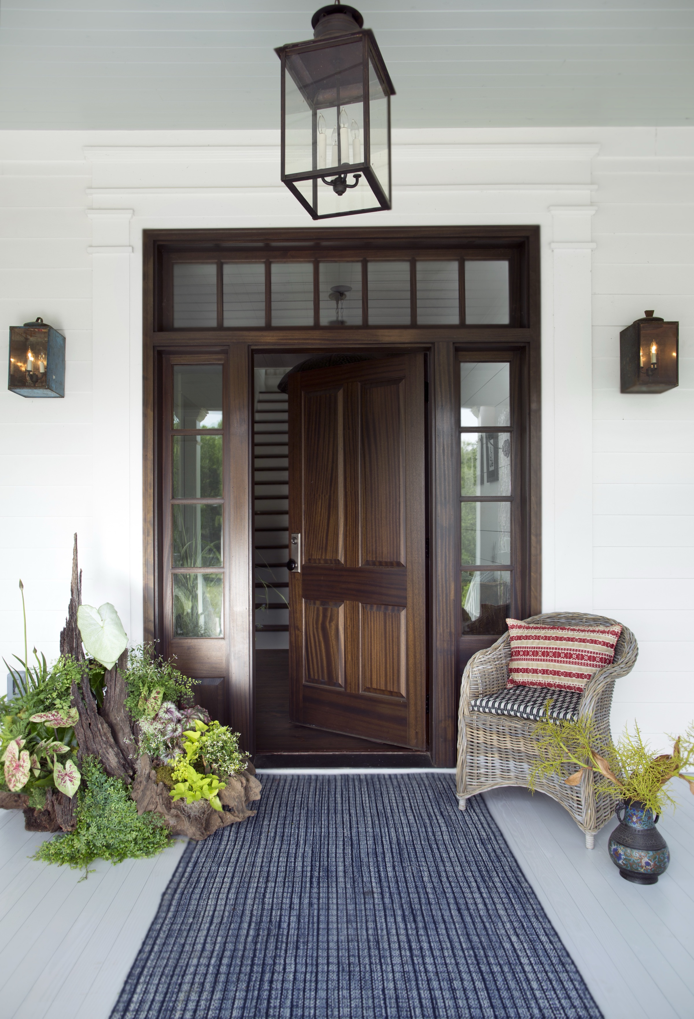 Modern Farmhouse — Photo 2 of 18