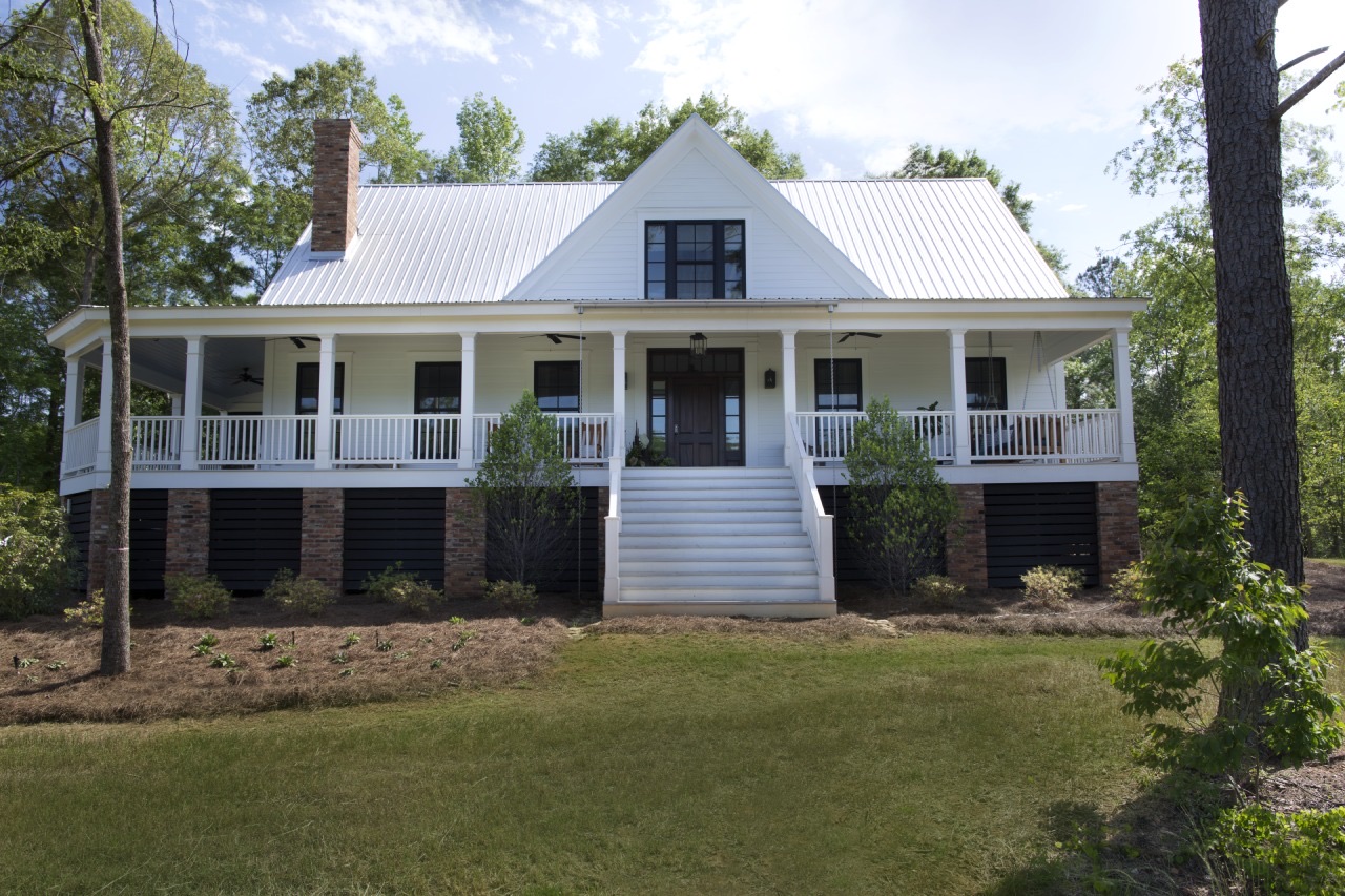 Modern Farmhouse — Photo 17 of 18