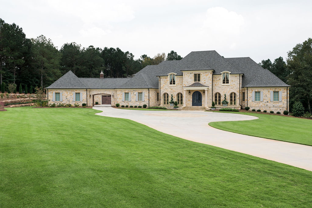 Crystal Hills — Photo 1 of 15