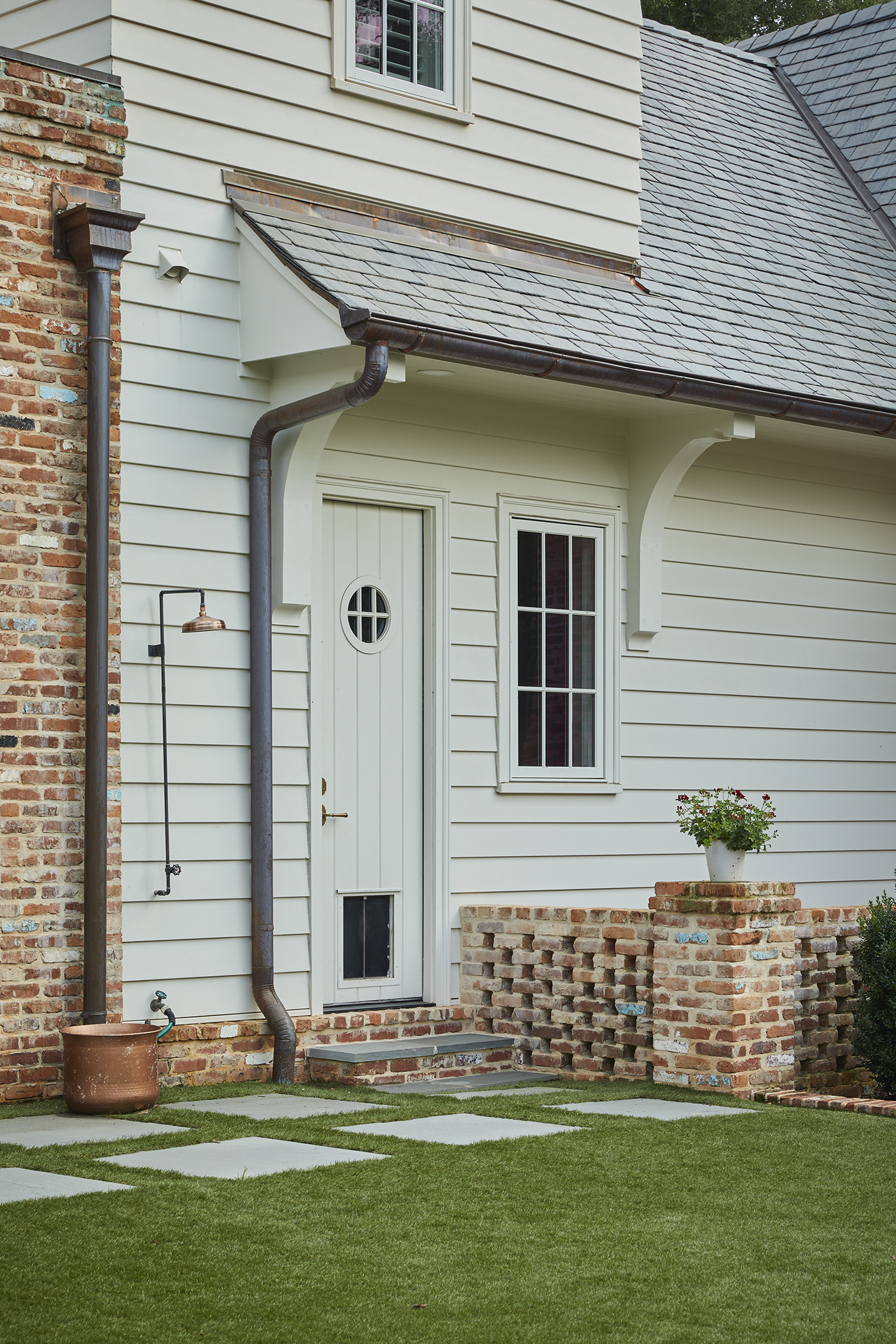 Brick Manor — Photo 6 of 26